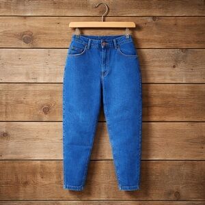 Lee Size 14 Petite Cotton Straight Leg Jeans.